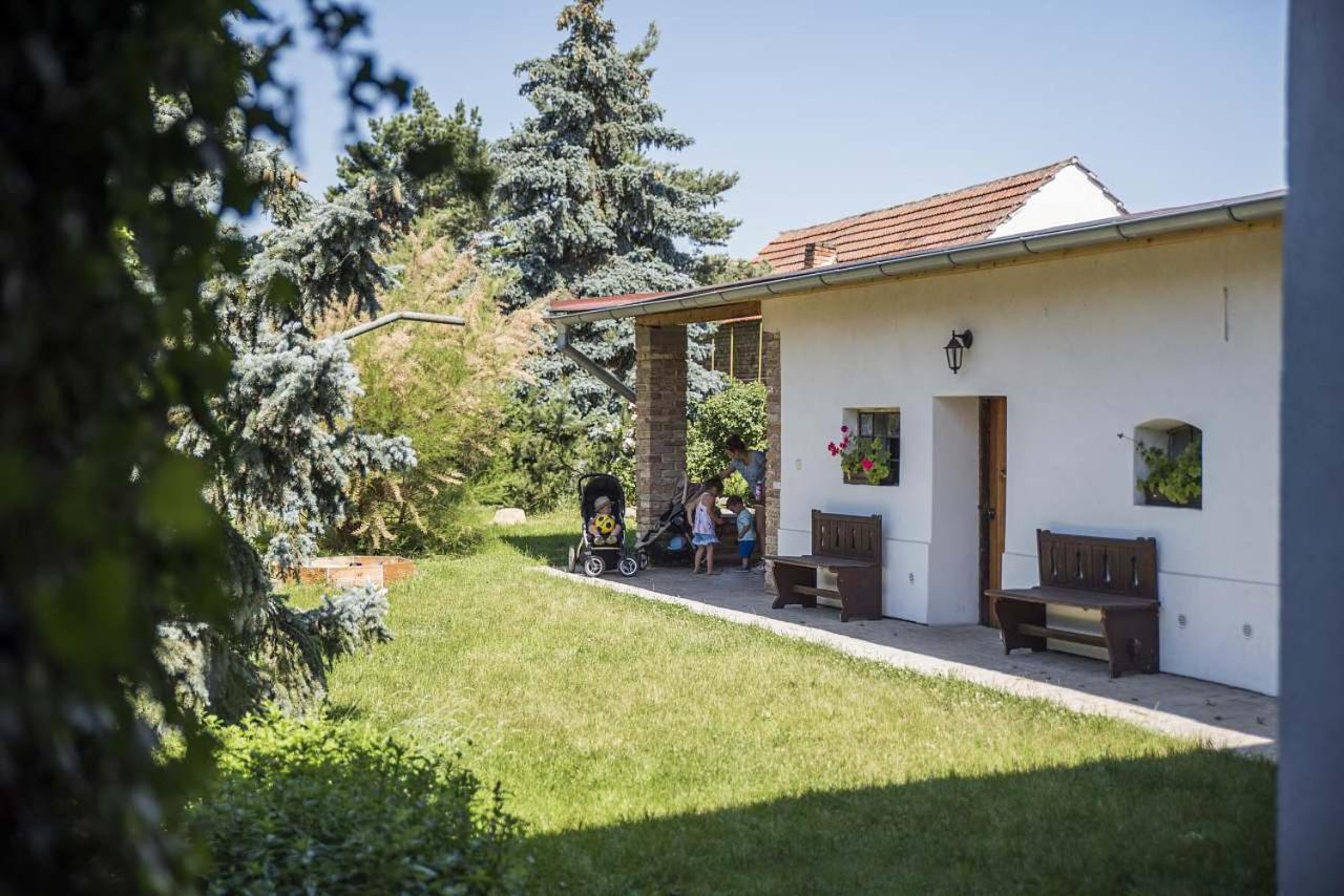 Chalupa Brod Nad Dyji Экстерьер фото