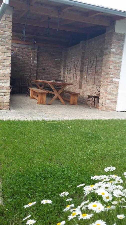 Chalupa Brod Nad Dyji Экстерьер фото